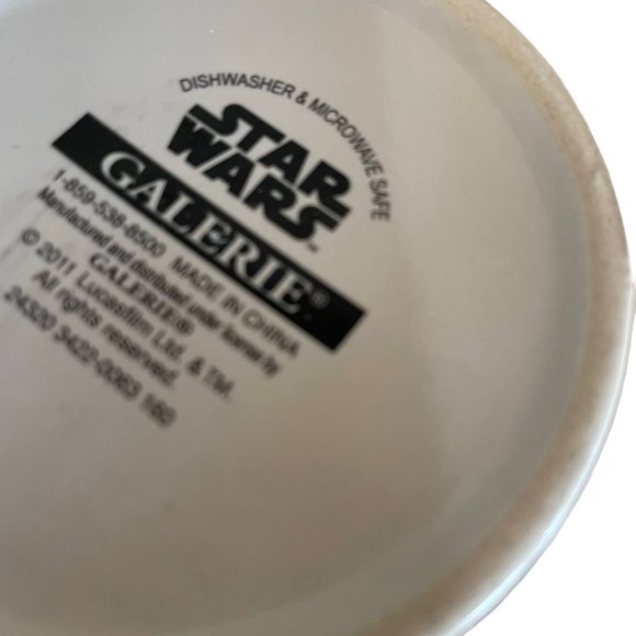 Star Wars Mug Cup Han Solo & Boba Fett 2011 Collection Display 7oz Ceramic - Picture 2 of 7